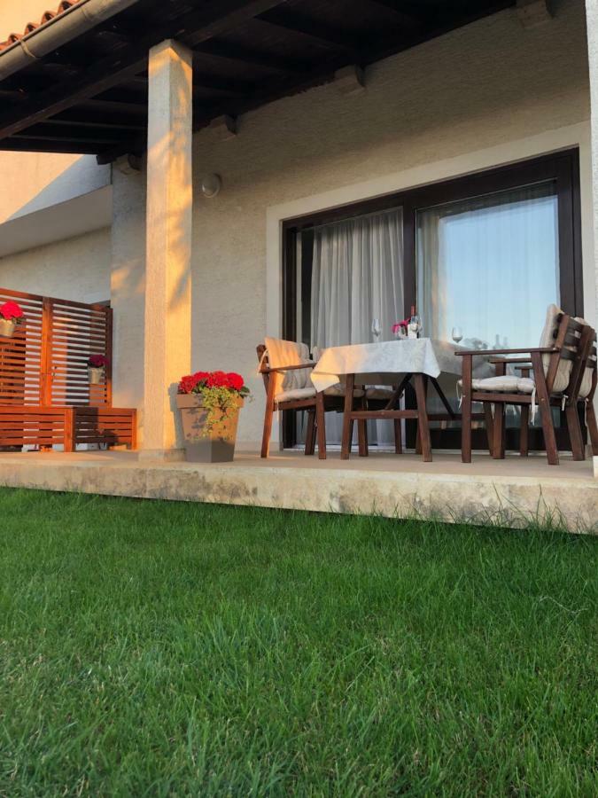 Apartment Vita Funtana Dış mekan fotoğraf